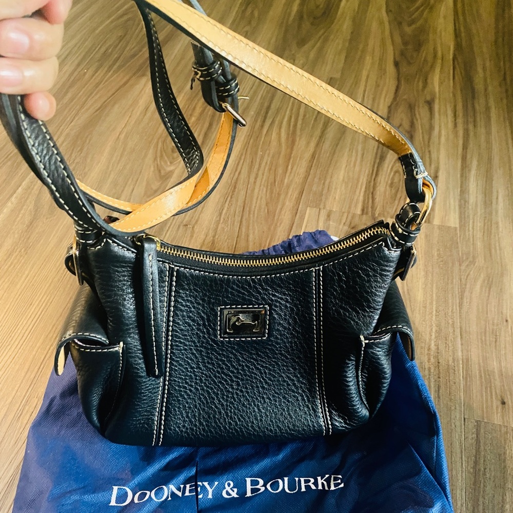 Dooney & burk bag